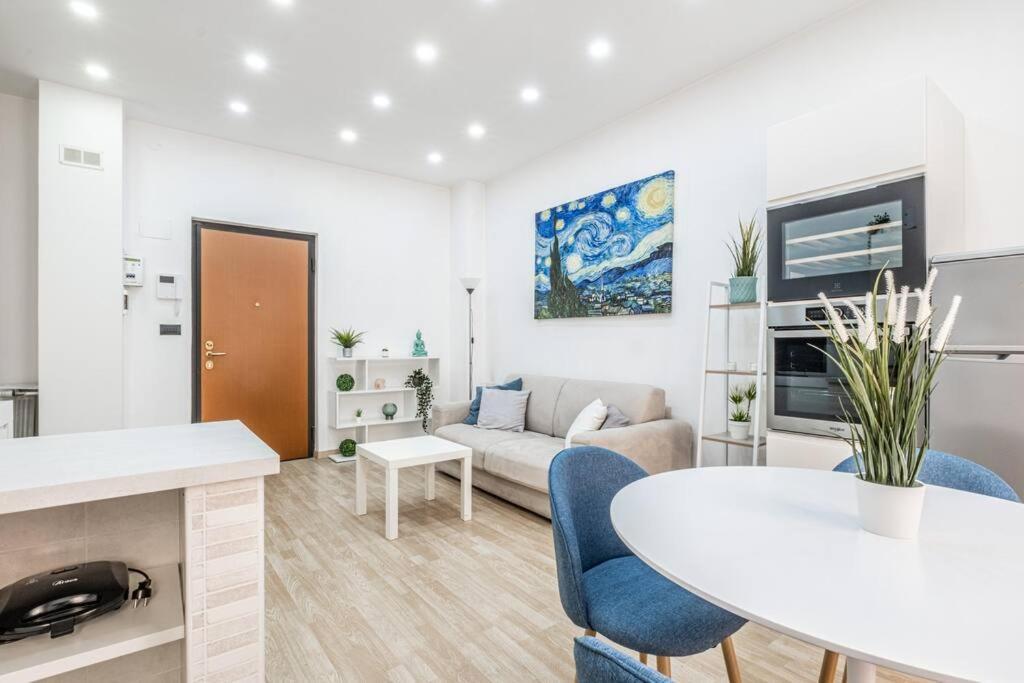 Artistic House Navigli-Duomo Netflix & Design Apartment Milan Exterior photo