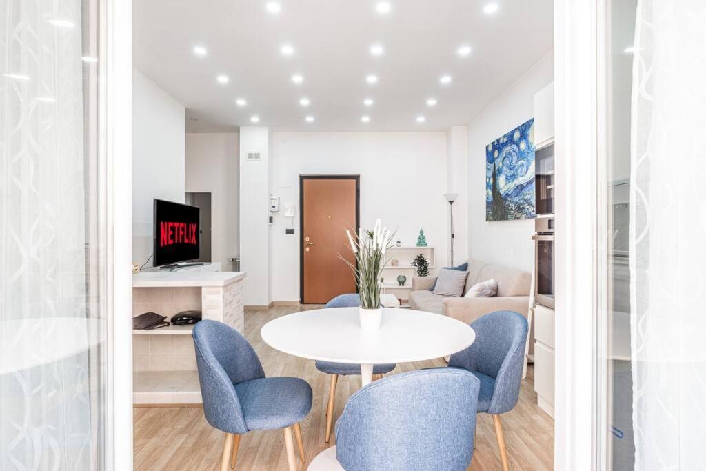 Artistic House Navigli-Duomo Netflix & Design Apartment Milan Exterior photo